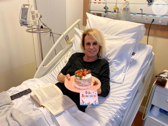 Ana Maria Braga recebe presente ao 'comemorar' aniversário em hospital; Apresentadora fez sua 4ª quimioterapia e imunoterapia em câncer no pulmão