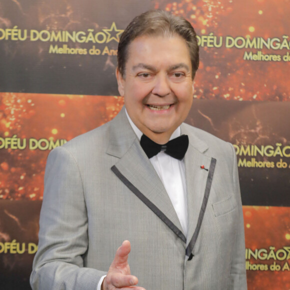 Internautas homenagearam Fausto Silva em aniversário de 70 anos