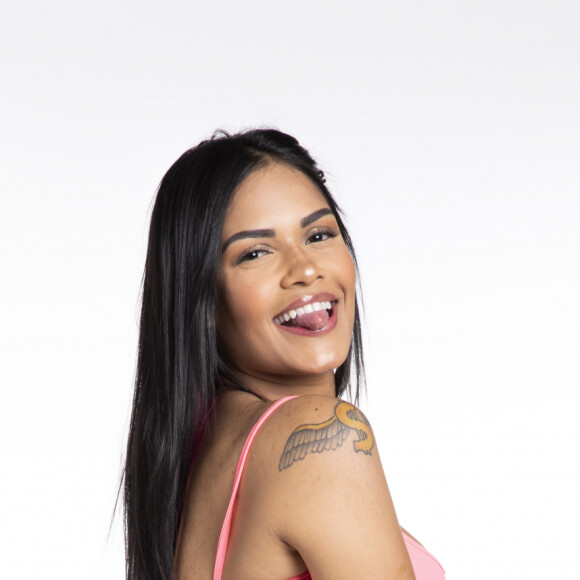 Conversa de Flay com Bruna Marquezine foi esclarecida pela atriz: 'É fake'