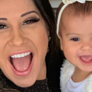 Em foto com a filha, Mayra Cardi fez desabafo: 'Gente triste faz gente triste'