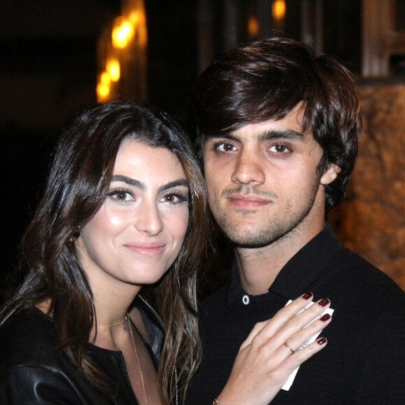 Mariana Uhlmann relatou que o marido, Felipe Simas, ficou 'muito mal' ao contrarir o coronavírus