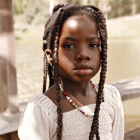 Filha de Giovanna Ewbank, Títi chamou atenção por crescimento