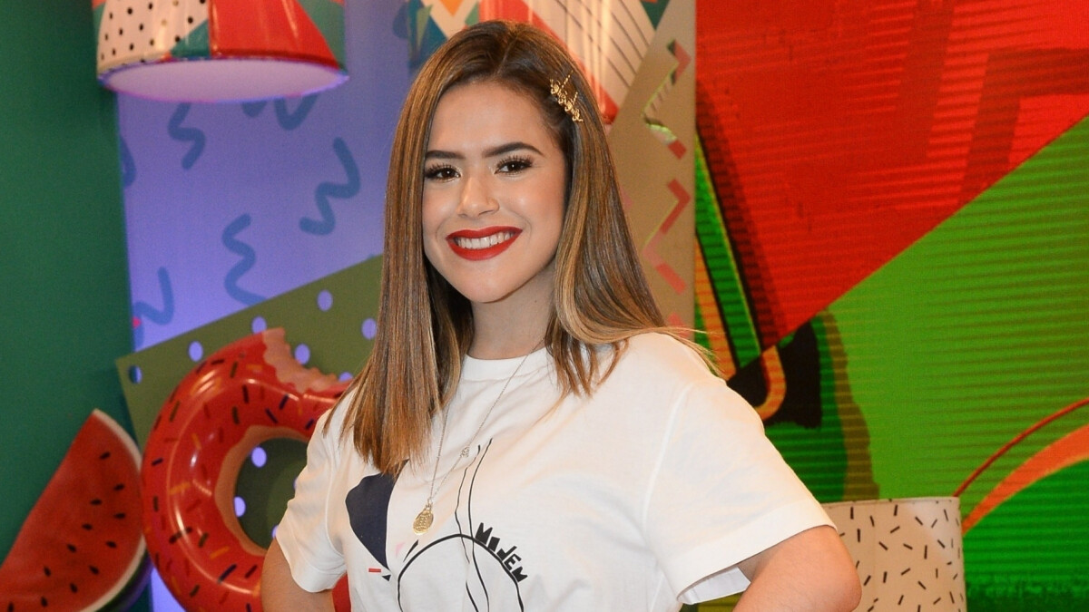 Festa de 18 anos de Maisa tem choro e surpresas de Selena Gomez e Luan  Santana - Purepeople