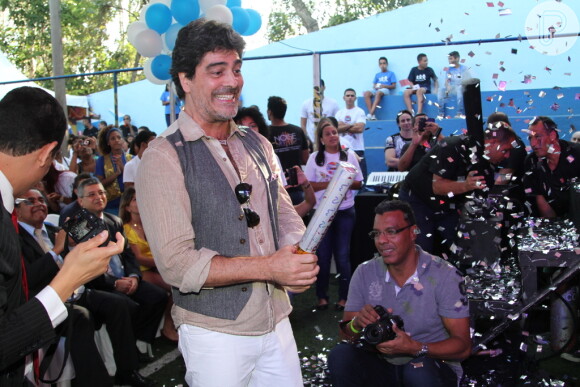 Junno Andrade na festa dos 25 anos da Fundação Xuxa Meneghel