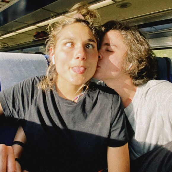 João Figueiredo e Sasha Meneghel assumiram namoro em abril de 2020