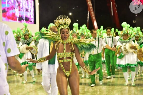Iza avalia Carnaval em 2021: 'Sabe que eu não sei se haverá ano que vem. Não ouvi a galera falando nada ainda'