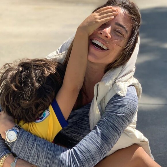Patricia Abravanel adora se divertir com Pedro, seu filho mais velho