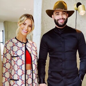 Fotos de Gusttavo Lima e Andressa Suita exibem mansão do casal