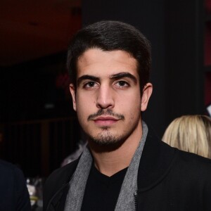 Enzo Celulari está solteiro desde o término com Victória Grendene e foi apontado como affair de Bruna Marquezine