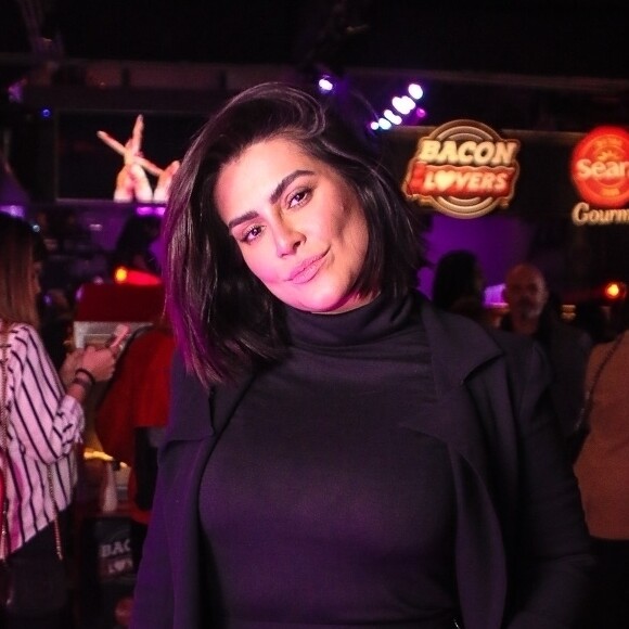Cleo entrega número de 'contatinhos' na quarentena: 'Tenho uns três, eu acho'
