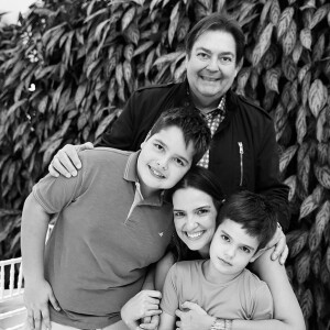 Além de João Guilherme e Rodrigo, Faustão também é pai de Lara, fruto de seu primeiro casamento