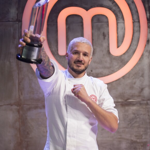 Rodrigo Massoni foi campeão da 6ª temporada do 'MasterChef Brasil'