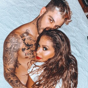 Anitta e Gui Araújo terminaram namoro após crise no relacionamento