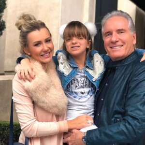 Roberto Justus e Ana Paula Siebert comemoraram os 11 anos da filha dele Rafaella Justus