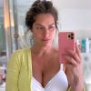 Giovanna Ewbank posta foto sem maquiagem e com sutiã de amamentação
