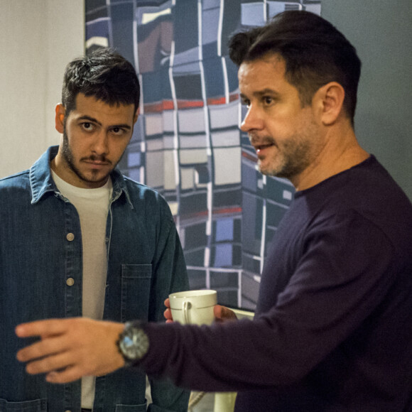 Murilo Benício contracenou com o próprio filho, Antônio Negrini, do casamento no passado com Alessandra Negrini, na novela 'Amor de Mãe'