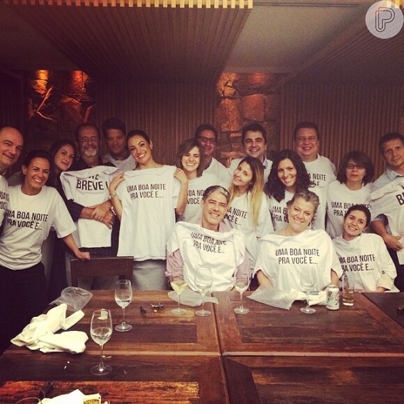 Equipe do 'Jornal Nacional' faz homenagem para Patricia Poeta durante jantar de despedida