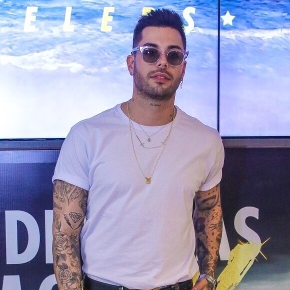 Anitta está solteira após fim de namoro com o apresentador da MTV Gui Araújo