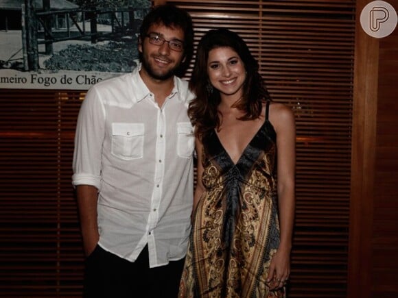 O casal Humberto Carrão e Chandelly Braz também esteve na festa de encerramento de 'Geração Brasil'. 'Foi maravilhoso. Vou ficar com muita saudade', afirmou a atriz
