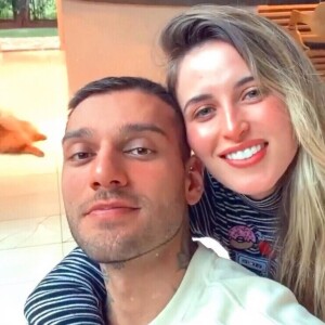 Lucas Lucco anuncia união com Lorena Carvalho