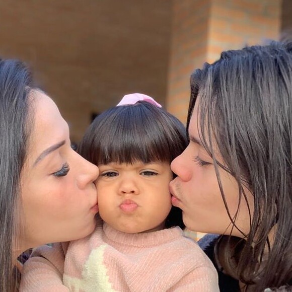 Mayra Cardi citou o nome dos pais dos seus filhos em homenagem pelo Dia dos Pais, deste domingo, 9 de agosto de 2020