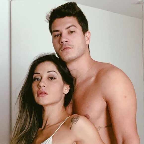 Mayra Cardi rebate crítica por homenagem a Arthur Aguiar no Dia dos Pais