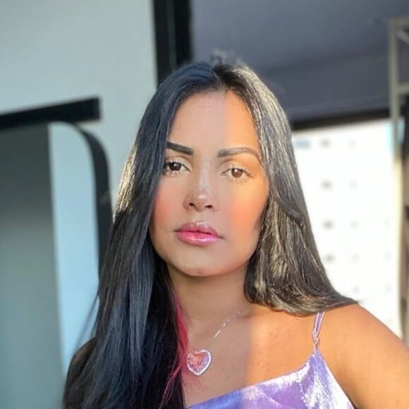 Ex-BBB Flayslane mexeu na estética do nariz