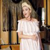 Katy Perry usa calcinha de cintura alta  após nascimento da filha