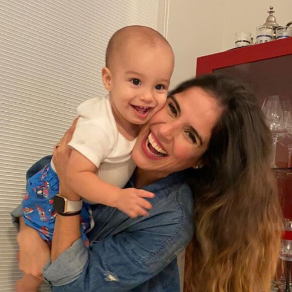 Camilla Camargo ainda amamenta o filho, Joaquim, mas ponderou que o desmame vai começar em breve