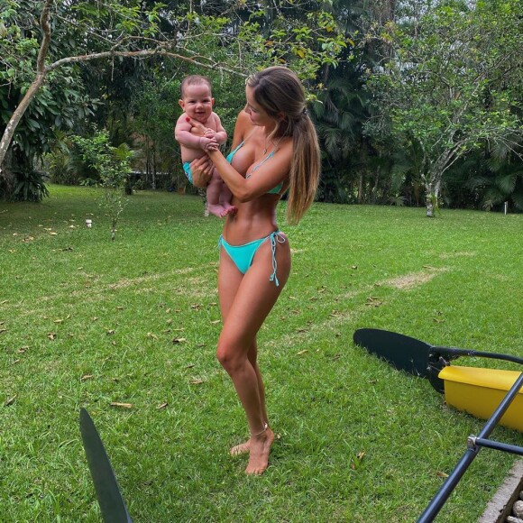 O corpo de Biah Rodrigues chamou atenção de fãs e famosos