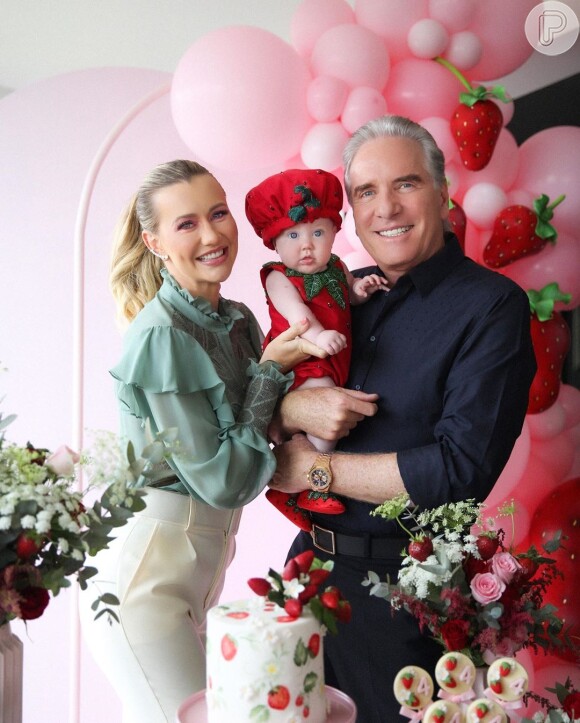 Ana Paula Siebert e Roberto Justus celebram 4 meses da filha com festa temática