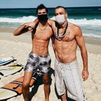 Filho de Fabio Assunção posta foto sem camisa e físico rouba a cena: 'Que corpo'
