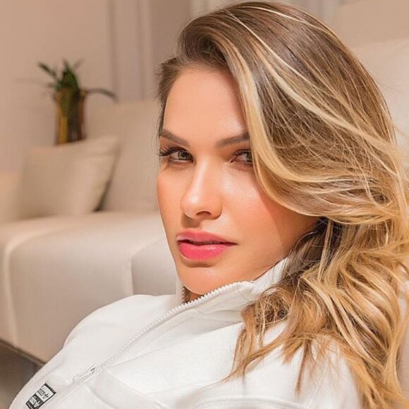 Fãs de Andressa Suita acreditam que a modelo mandou uma indireta a Gusttavo Lima