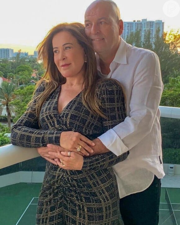 Zilu Godoi está namorando o empresário Antonio Casagrande