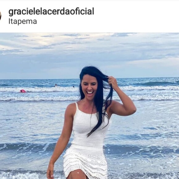Graciele Lacerda em Itapema, SC
