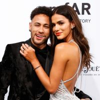 Neymar chama atenção ao seguir pai de Bruna Marquezine no Instagram: 'Voltaram?'