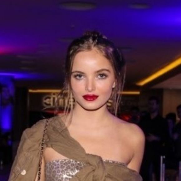 Giovanna Chaves: veja antes e depois do corpo da atriz submetida a lipo LAD