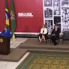 A cerimônia que condecorou Aguinaldo Silva aconteceu em Brasília