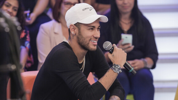 Após atritos, Neymar dança música de Zé Felipe e web divide opinião: 'Foi deboche?'