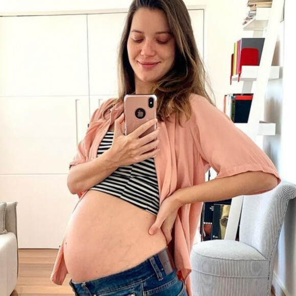 Nathalia Dill exibiu barrigão de 7 meses de gravidez