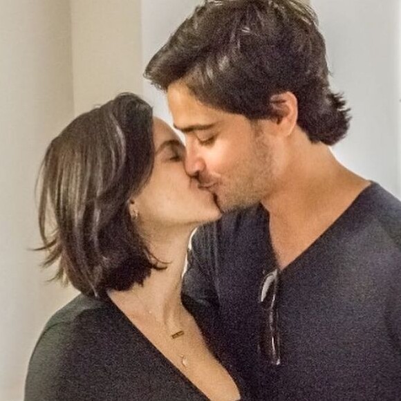 Mulher de Igor Raschkovsky, Sthefany Brito rebateu críticas ao ser acusada de desistir da amamentação