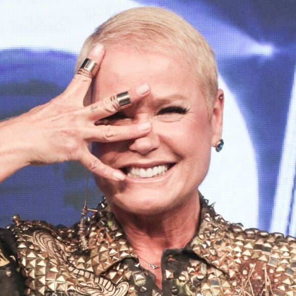 Xuxa Meneghel dispensa romantismo ao falar de envelhecimento