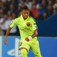 Neymar marca um gol e Barcelona vence, de virada, o Almería