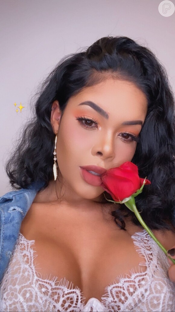 Influencer Sthefane Matos passa por cirurgia de emergência