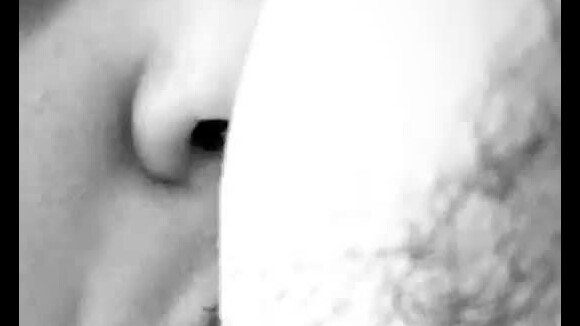 Maiara exibe vídeo beijando homem e não deixa rosto à mostra