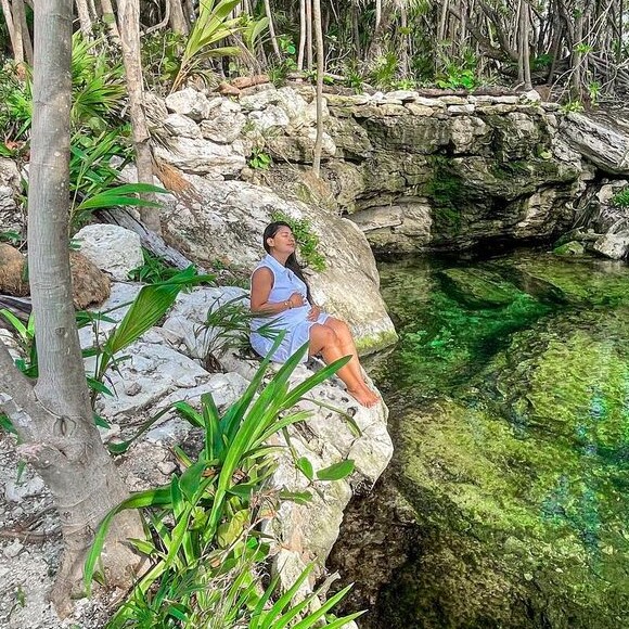 Simone exibe barriga de gravidez em look aos 7 meses