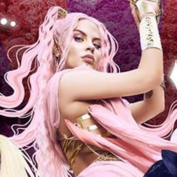 Luísa Sonza lança clipe 'Modo Turbo' com Pabllo Vittar e Anitta