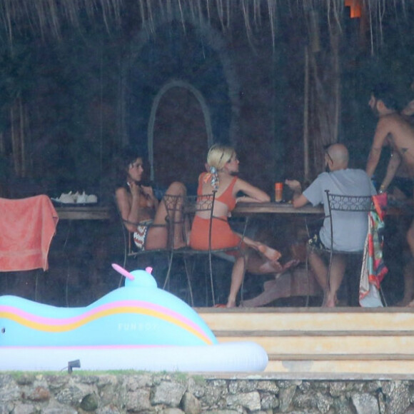 Réveillon de Bruna Marquezine, Manu Gavassi e Rafa Kalimann será em ilha privativa no Rio de Janeiro