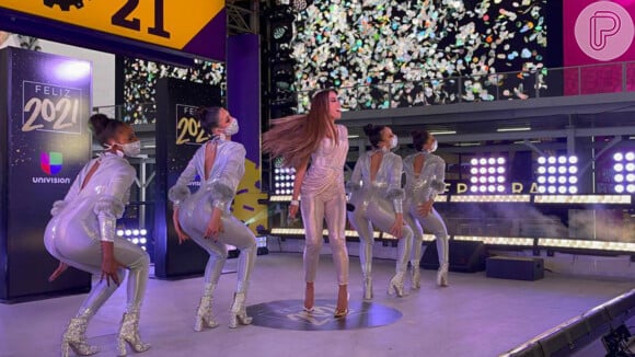 Anitta fez show de réveillon em Times Square, em Nova York, nos EUA, em 31 de dezembro de 2020
