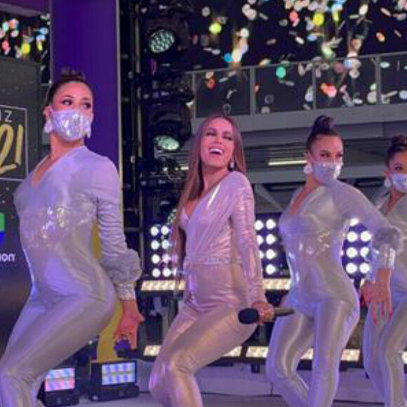 Anitta foi a primeira cantora brasileira a fazer show no réveillon de Times Square, nos EUA